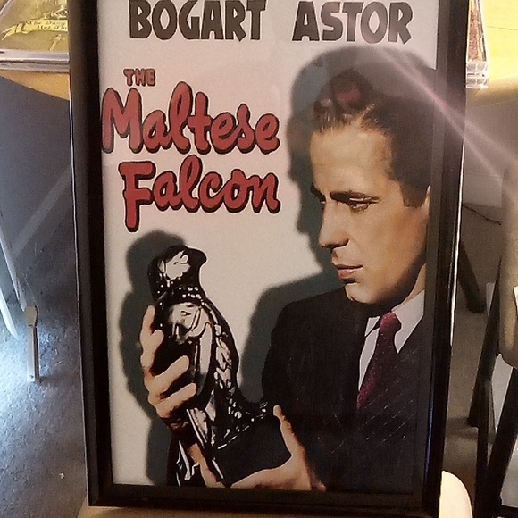 Humphrey Bogart movie posters - Picture 6 of 9